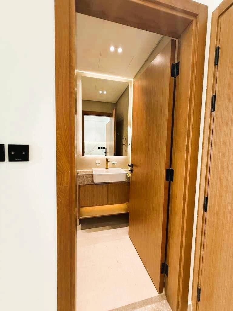Studio Apartment for Sale in Binghatti Azure, photo 5