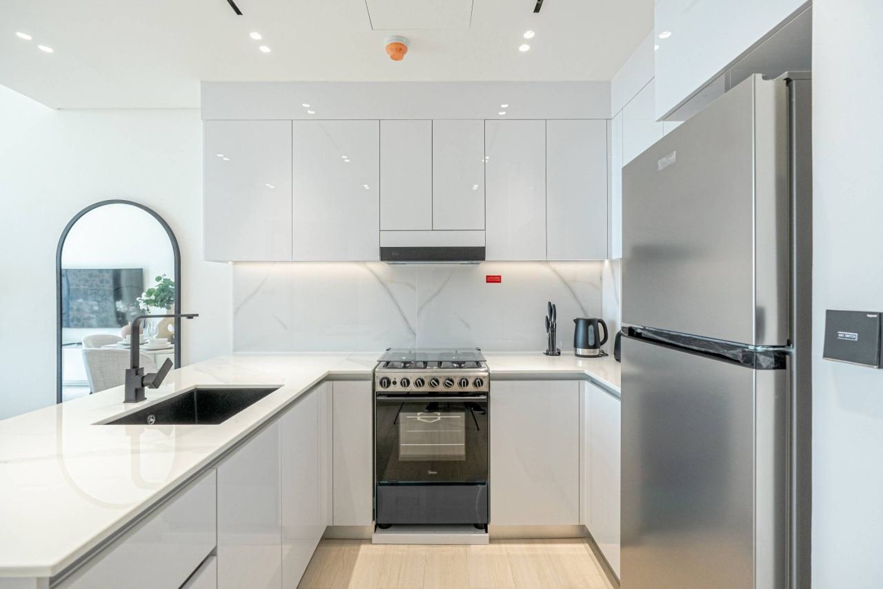 1 BR Apartment for Rent in Binghatti Emerald, photo 4