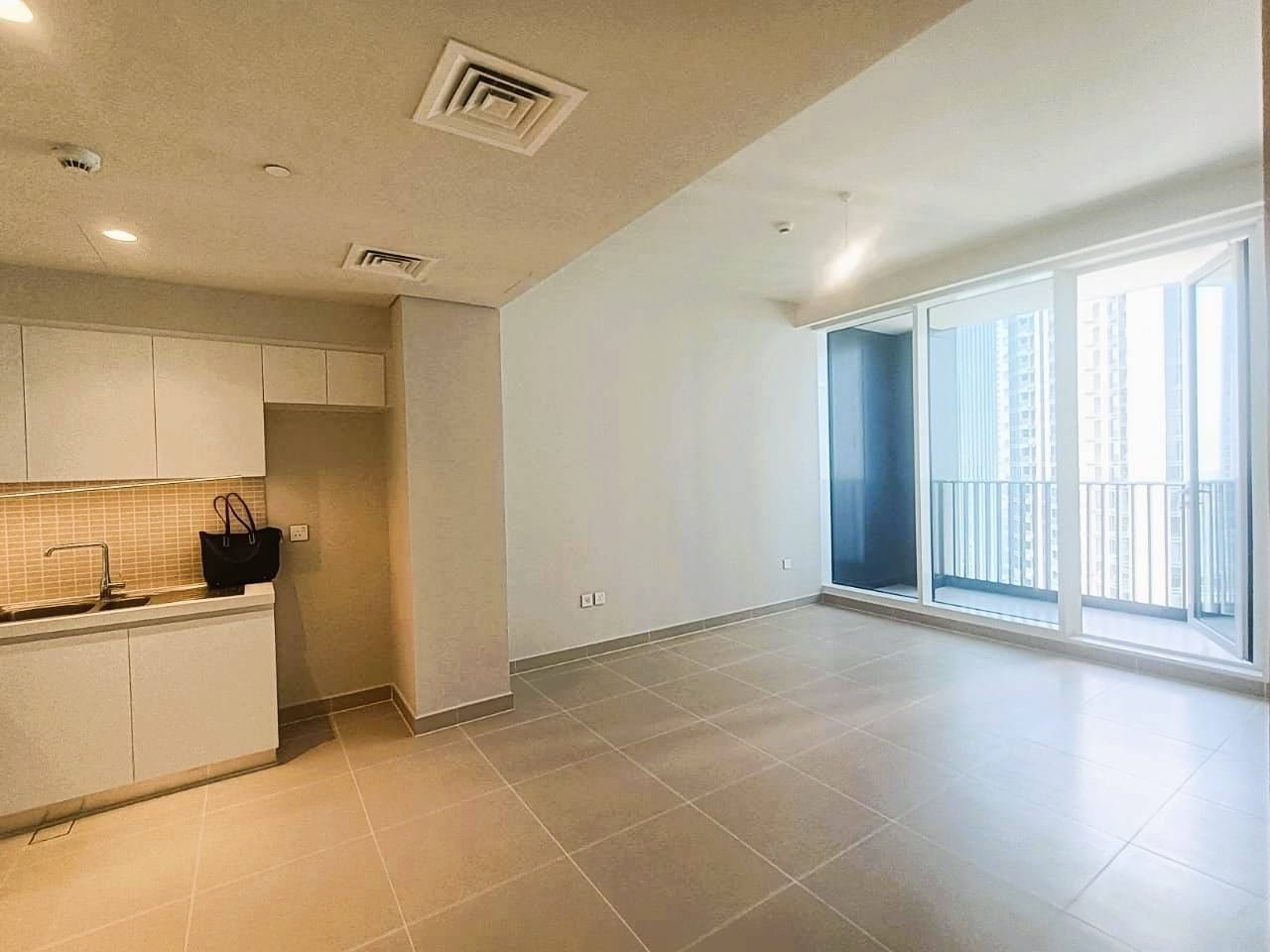 2 BR Apartment for Sale in Harbour Gate Tower 1, photo 2