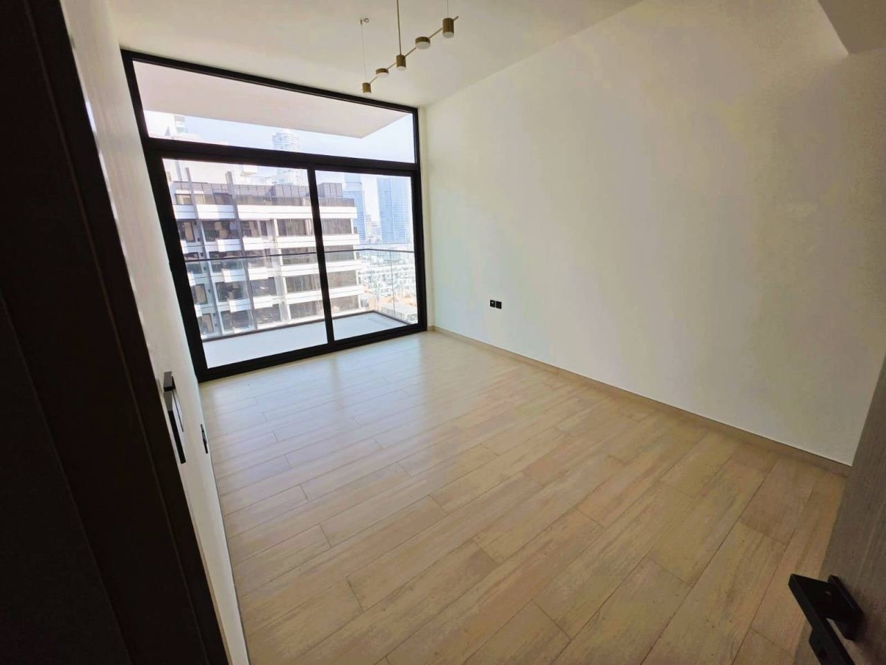 2 BR Apartment for Rent in Binghatti Emerald, photo 3