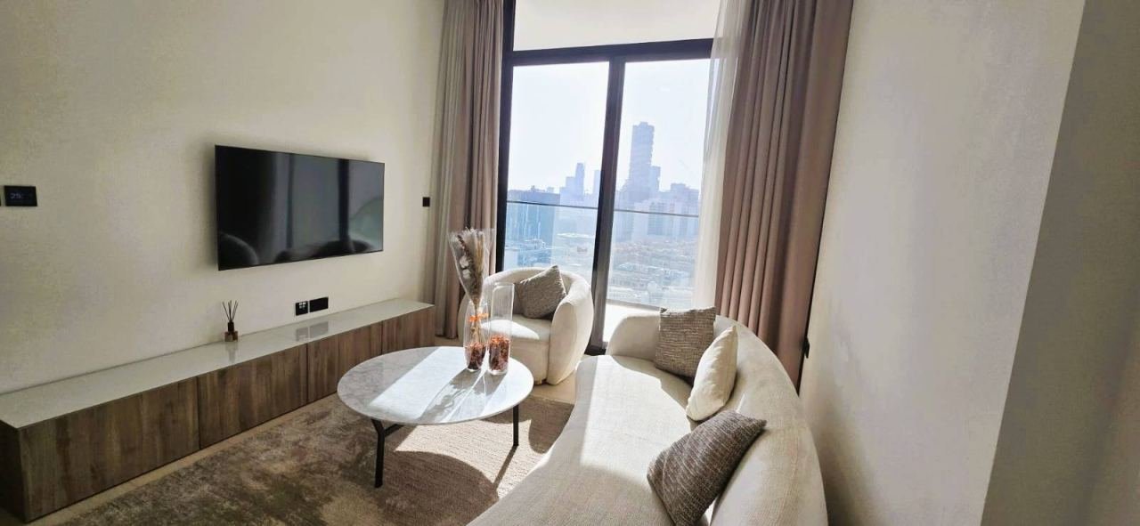 1 BR Apartment for Rent in Binghatti Luna, photo 2