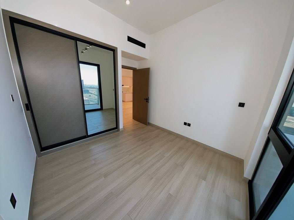 3 BR Apartment for Sale in Binghatti Heights, photo 7