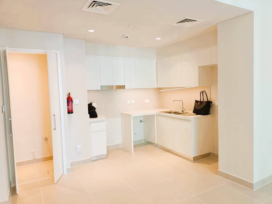2 BR Apartment for Sale in Harbour Gate Tower 1, photo 3