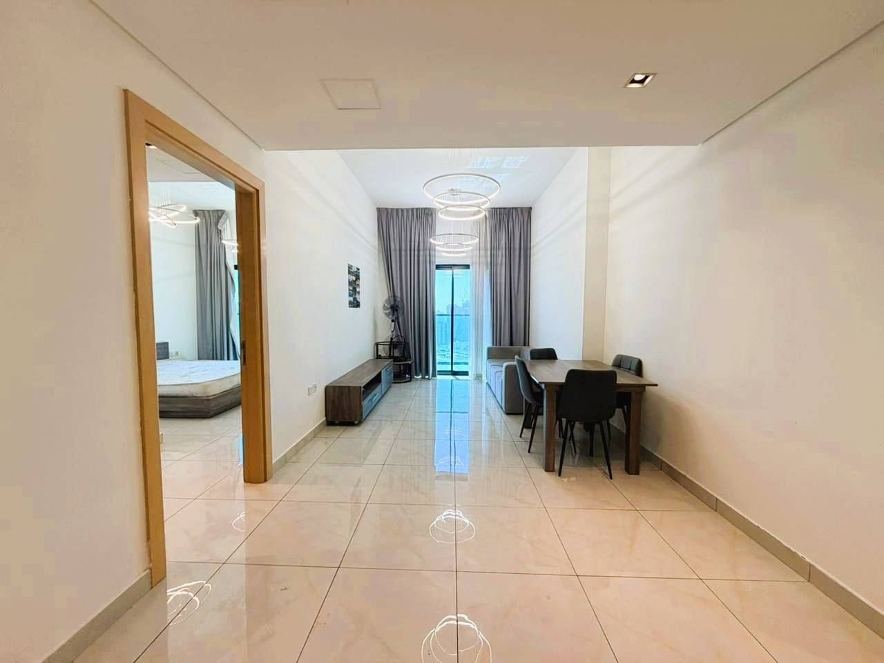 1 BR Apartment for Sale in The Square Tower, photo 3