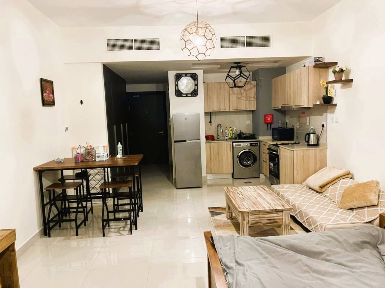 Studio Apartment for Rent in AG Tower