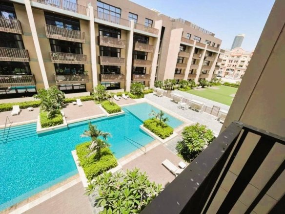Ready move in | Spacious | Prime Location | Pool view